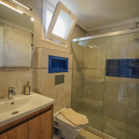 Pelit - 4 Yatak Odali Saunali Havuzlu 别墅 费特希耶