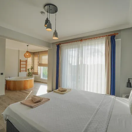 Вилла Pelit - 4 Yatak Odali Saunali Havuzlu