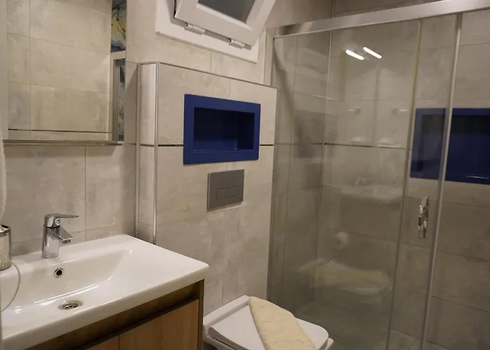 Vilă Pelit - 4 Yatak Odali Saunali Havuzlu *